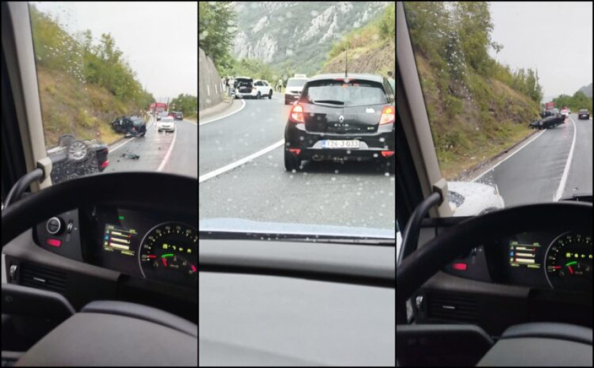 Teška saobraćajna nesreća kod Mostara: Dvoje povrijeđeno