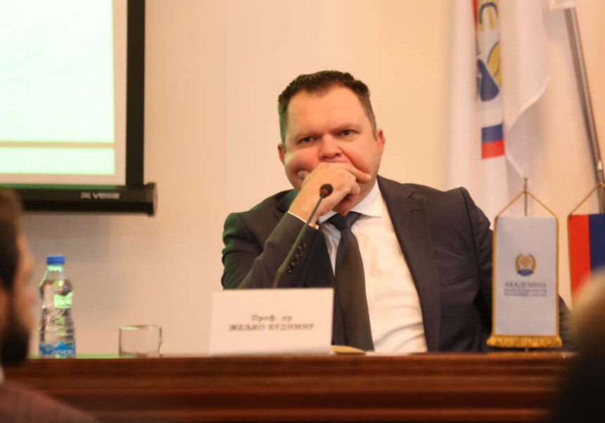 U ministarstvu muk: Drugi upisni rok pred vratima, malo studenata očigledno ne zabrinjava ministra Budimira