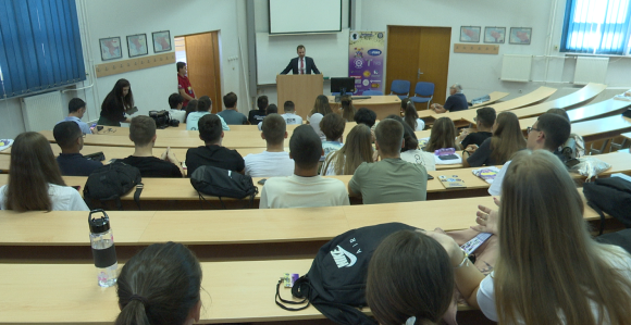Naučna konferencija "Uzbudljivi svijet fizike" u Bijeljini