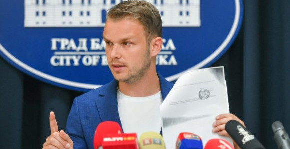 Gradski odbor PDP: Ne stojimo iza letaka sa logom NF