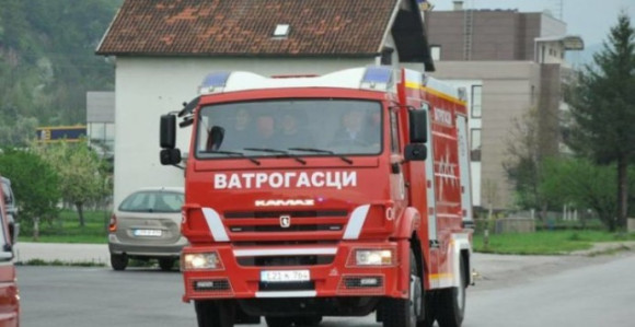 Gorjela vikendica u Kadinom selu kod Pala