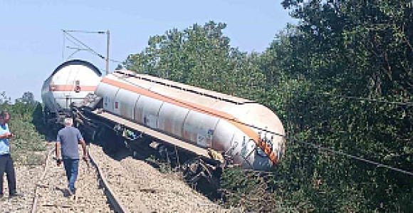 Iskliznuo vagon-cisterna Željeznica Republike Srpske