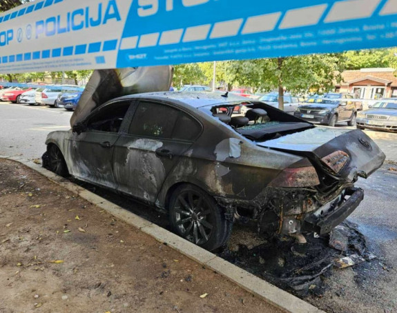 Mostar: Izgorio automobil člana uprave Terminala FBiH
