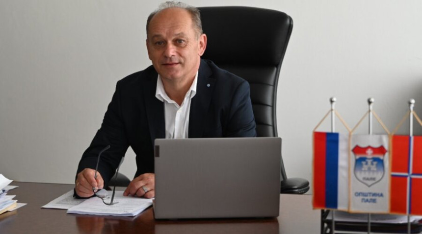 Stigao novi direktor: Pale i okolina bez vode