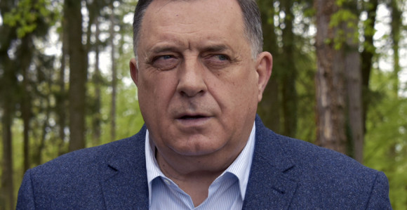 Dodik se ponovo posipa pepelom: Secesija nije naša politika