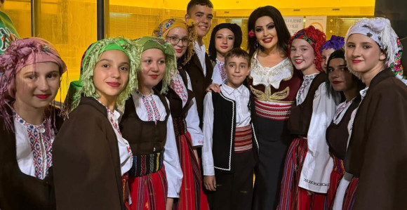 Folkloraši proglasili Draganu Mirković kraljicom