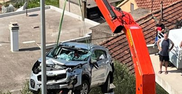 Stravičan udes kod Ploča, četiri lica povrijeđena