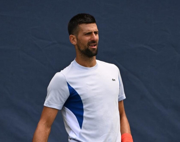 Novak trenirao sa Vavrinkom, pa napustio teren
