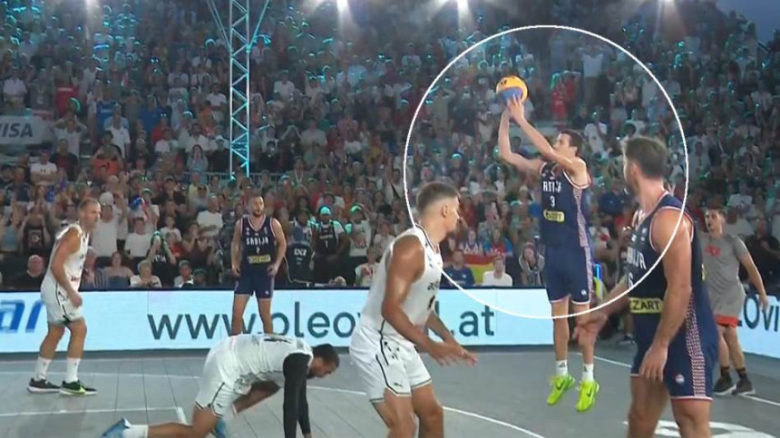 Srpski basketaši poraženi u finalu, osvojili srebro