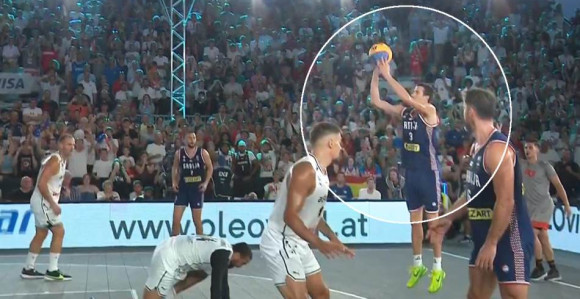 Srpski basketaši poraženi u finalu, osvojili srebro