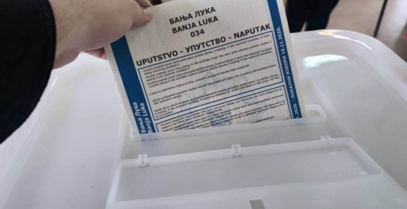 Кампања још није почела: Занемарују грађане, пљување противника у првом плану