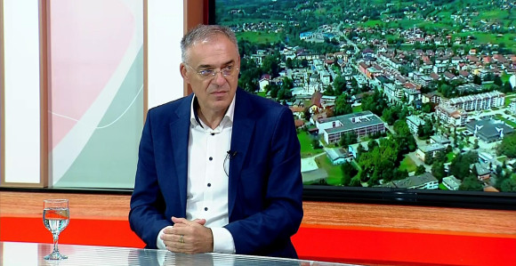 У Српској нема новца, отежано се сервисирају обавезе