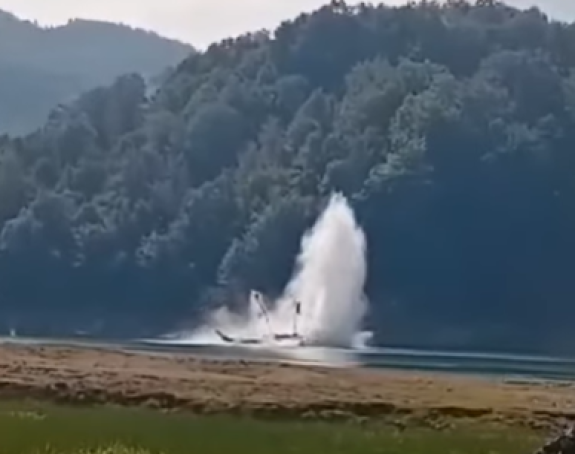 Srušio se helikopter Oružanih snaga BiH u Jablaničko jezero