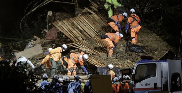 Tajfun poharao Japan, najmanje tri osobe poginule