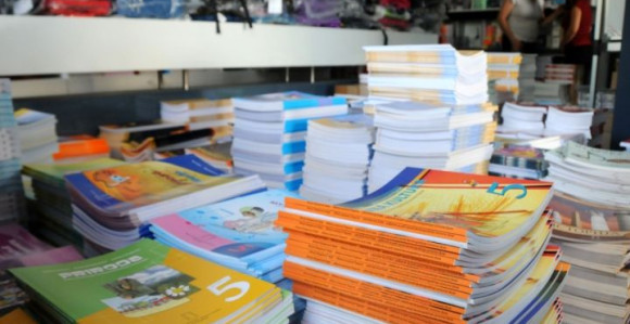 Uskoro početak školske godine: Poskupio pribor...