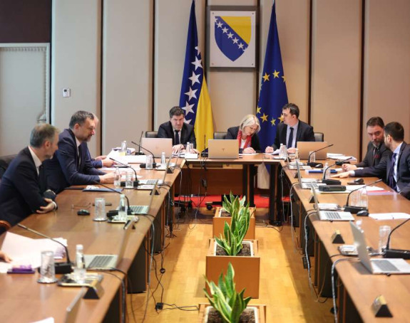 Савјет министара БиХ купује пет возила од пола милиона КМ