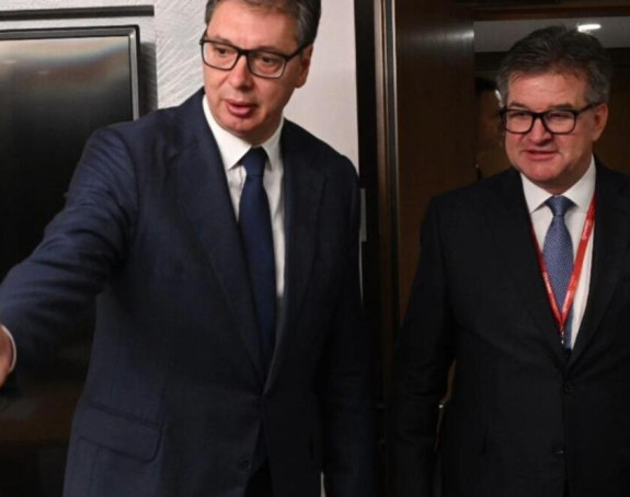 Вучић од Лајчака затражио да заштите Србе на КиМ