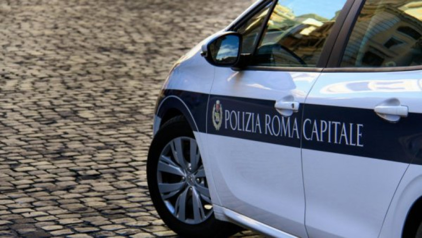 Tinejdžer priznao da je ubio oca, majku i mlađeg brata