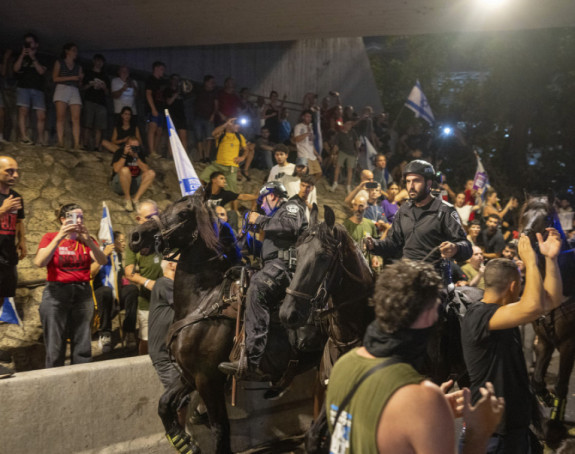 Na protestu u Tel Avivu učestvovalo oko 280.000 ljudi