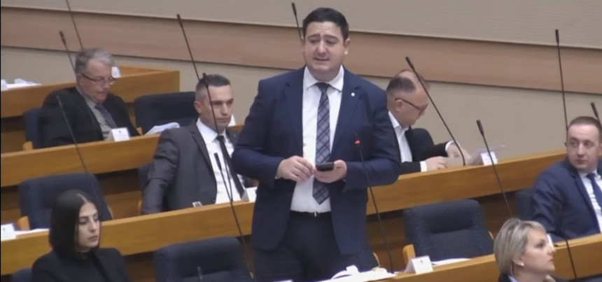 Ko su povlašteni poslodavci što krše zakonske obaveze?!