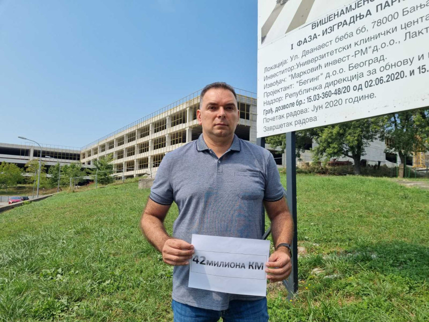 "Probijen je i četvrti rok za izgradnju garaže kod UKC"