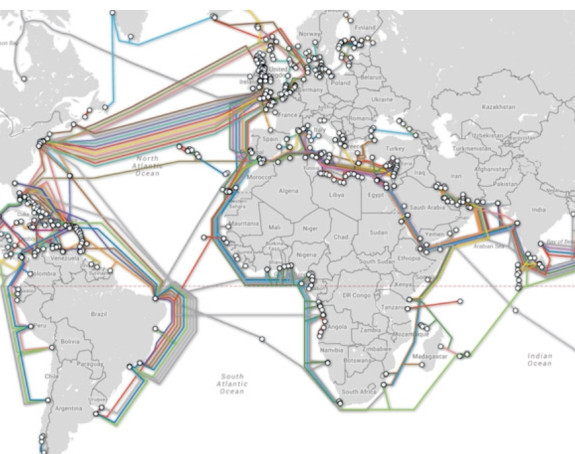 Pogledajte mapu svih internet kablova pod vodom (VIDEO)