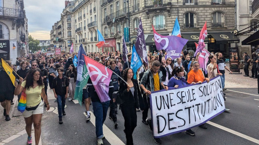 Francuska: Protesti nakon Makronovog izbora premijera