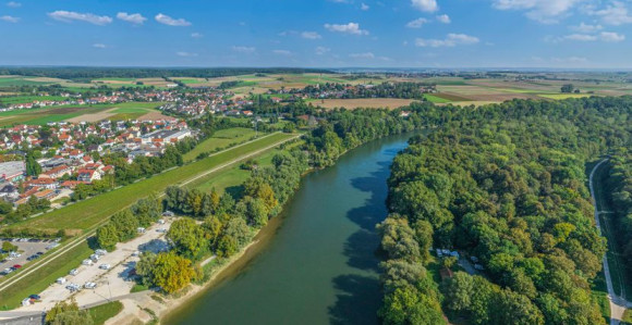 Dva mladića nestala u Dunavu, treći dozivao pomoć