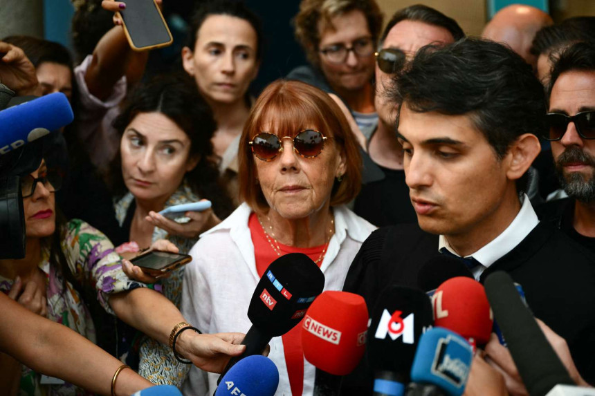 Позивао мушкарце да му силују супругу и дрогирао је