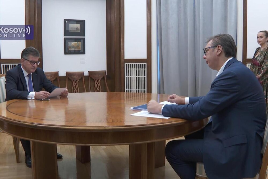 Vučić se sastao sa Miroslavom Lajčakom