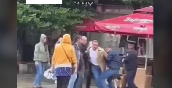 Arsenijević i Orlović pušteni iz pritvora