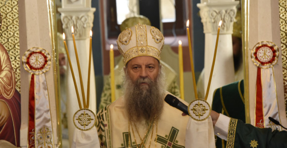 Patrijarh srpski Porfirije osveštao hram u Martin Brodu