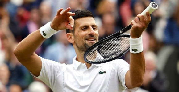 Novak zaigrao sirtaki pred meč sa Grcima (VIDEO)