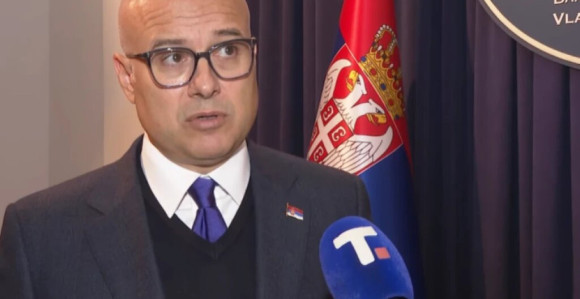 "Nećemo ostaviti svoj narod na KiM, nema predaje"