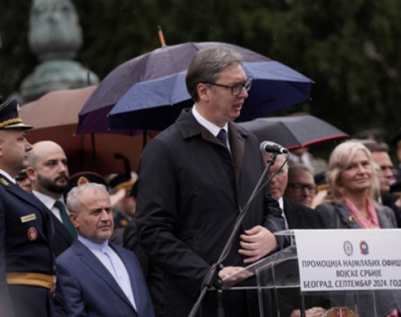 Vučić: Potpisao sam saglasnost za služenje vojnog roka