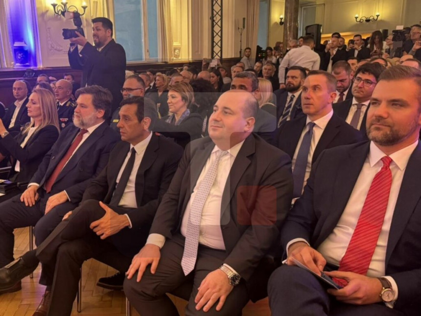 Svečano povodom Dana zastave u Ambasadi Srbije u Beču