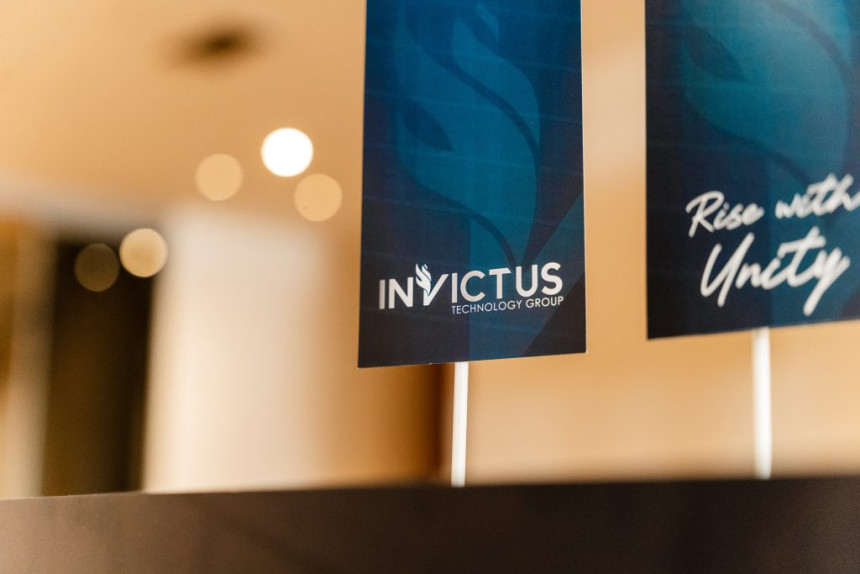 „Invictus Technology Group“ otpustio 110 radnika