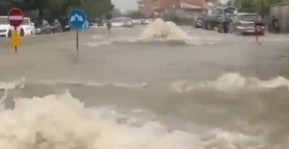Ciklon koji donosi strašne poplave stigao i u Italiju