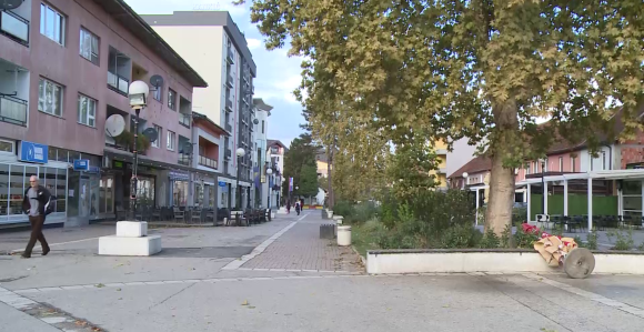 Policajca tukao vilama, nožem prijetio komšijama