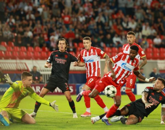 Crvena Zvezda gubi na poluvremenu, Benfika vodi 2:0