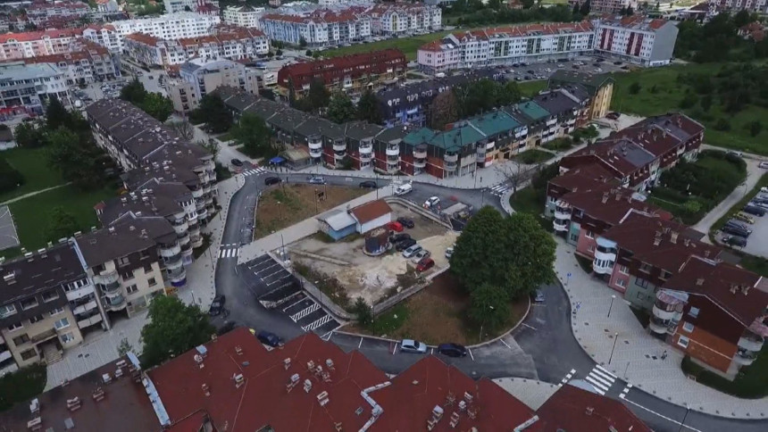 Inspekcija naredila rušenje ulice, trg i parking u I. Ilidži