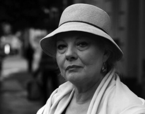 Preminula glumica Radmila Živković