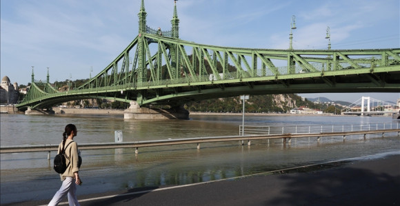 Orban: Čeka nas još pet teških dana odbrane...