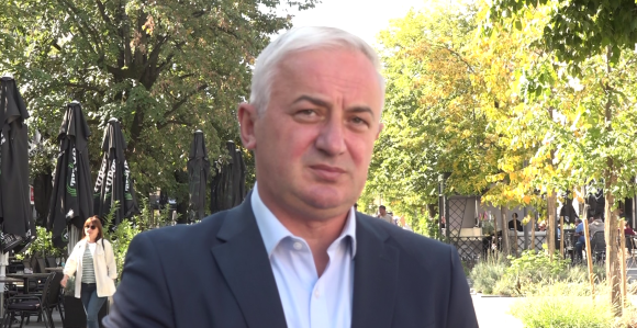 "Usvojite zakon, ukinite PDV na kupovinu prvog stana"