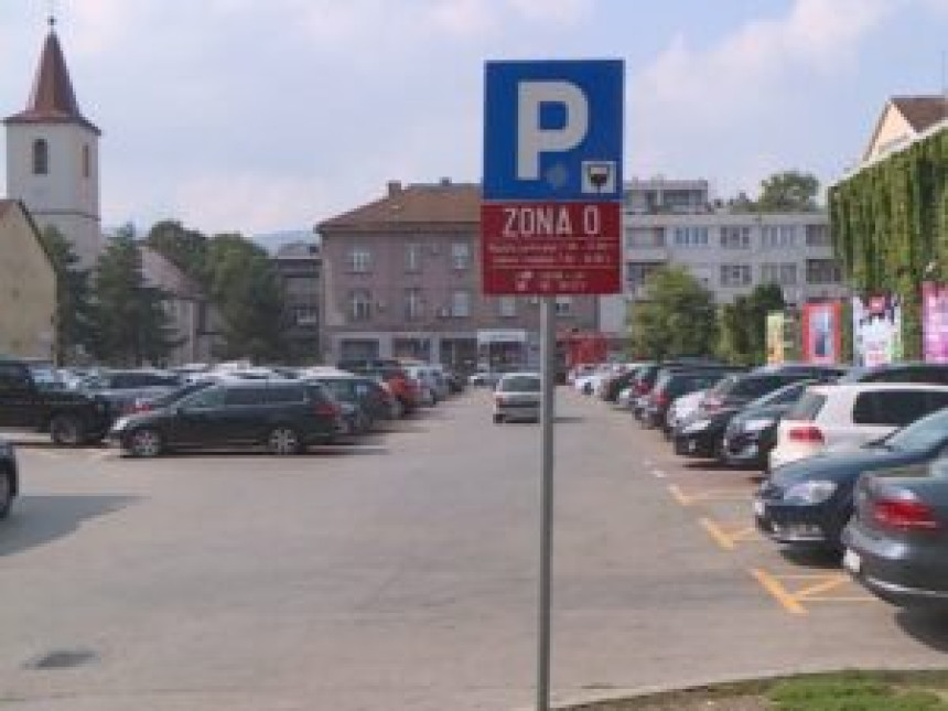 Суд: Неуставно поскупљење паркинга у Бањалуци