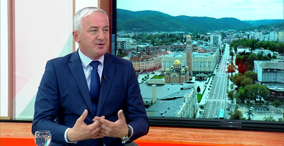 Korupcija, kult ličnosti i "svi su isti" - problemi koji razaraju Srpsku