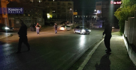 Jaka detonacija kod benzinske pumpe u Zvečanu