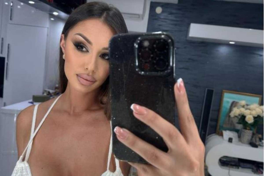 Ко је пјевачица ухапшена због скривања шкаљарца