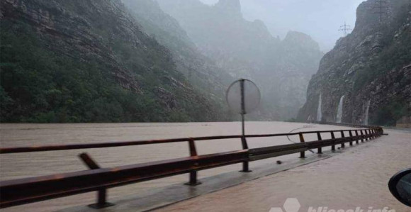 Poplave u Jablanici: Strahuje se da ima nastradalih, zatvoren put prema Mostaru, nema ni mobilnog signala