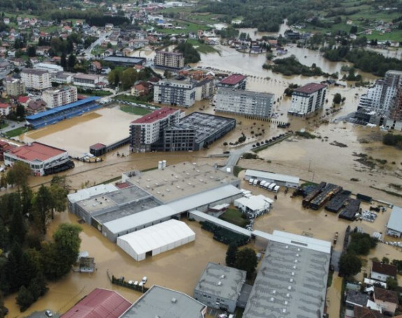Kiseljak: Proglašeno stanje nesreće, službe na terenu